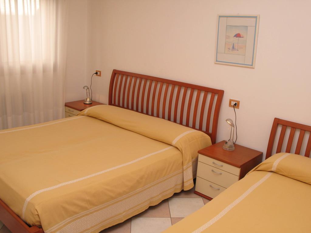 Family Apartments Residence Trieste Lido di Jesolo Luaran gambar