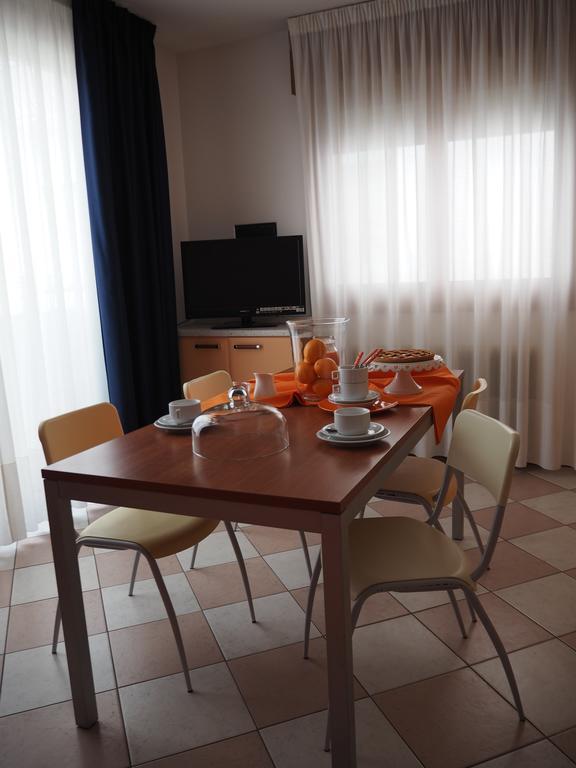 Family Apartments Residence Trieste Lido di Jesolo Luaran gambar