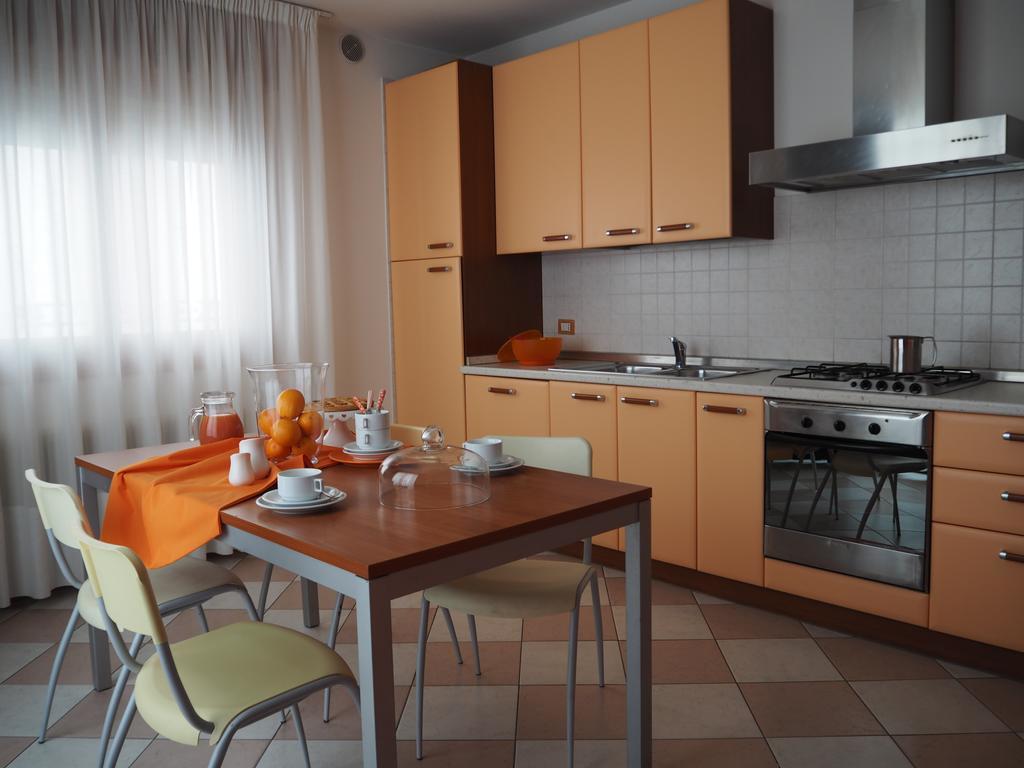 Family Apartments Residence Trieste Lido di Jesolo Luaran gambar